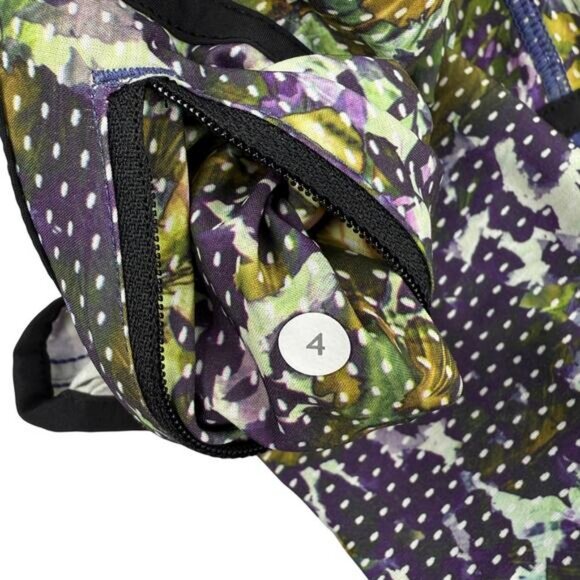 Lululemon Tracker Short III In Floral Sport White Multi / Black 4 - Picture 8 of 10